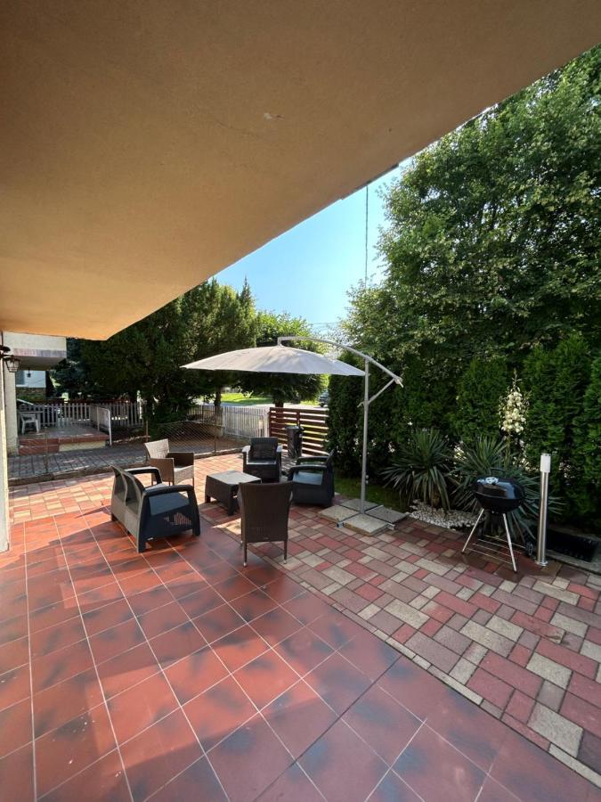 Babzsi Nyaralo Villa Vonyarcvashegy Exterior foto